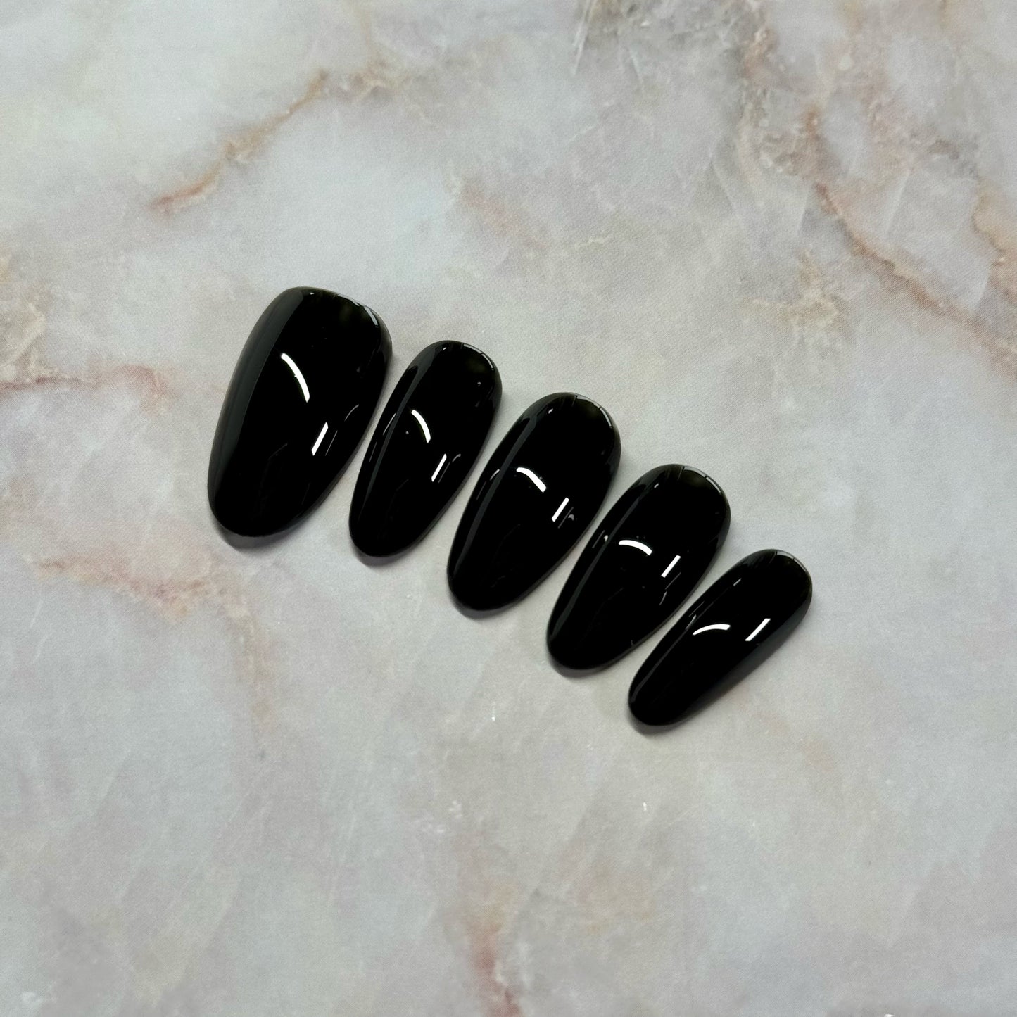 Black Nail Set