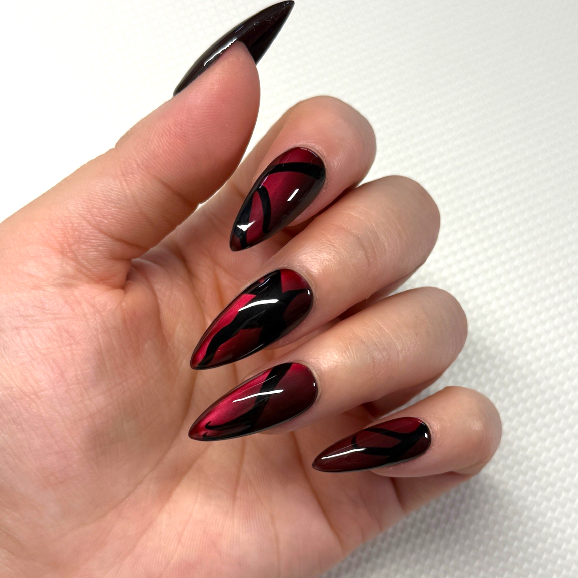 Flayer Of The Mind Nail Set NxKN